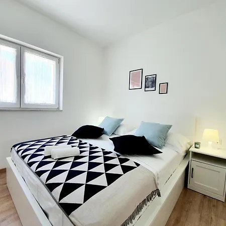 Apartamento Lana & Petra *
